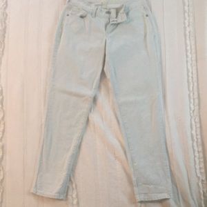 Old navy boyfriend jeans size 0.